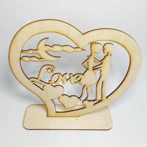 Σταντ ξύλινο 20 εκ. καρδιά Love (ονόματα επιλογής)