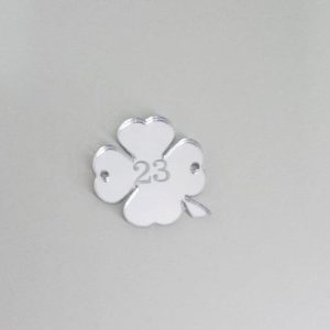 Plexiglass ασημί καθρέφτης τετράφυλλο 3 εκ.