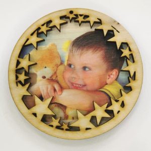 Ξύλινο στρογγυλό (αστέρια) και εκτυπωμένη πλάτη φωτογραφία (της αρεσκείας σας)  10 εκ.