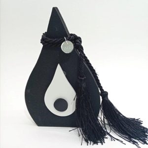 Γούρι ξύλινο με plexiglass   17Χ11 cm - Image 1