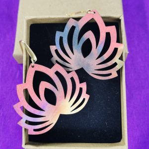 Ξύλινο χειροποίητο σκουλαρίκι με εκτύπωση με ατσάλι