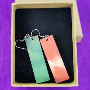 Ξύλινο χειροποίητο σκουλαρίκι με εκτύπωση με ατσάλι